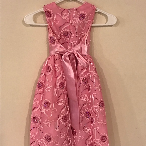 Girls special occasion dress - Picture 2 of 3